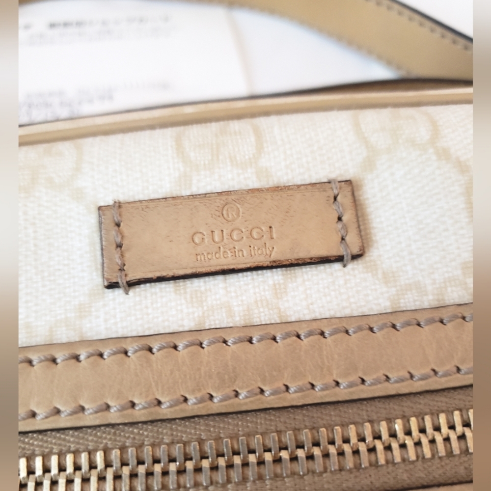 Authentic Gucci GG Supreme Camera Bag – Beige/Avorio Crossbody with Leather Trim - Picture 2 of 16
